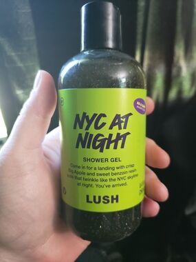 Lush NYC At Night Shower Gel – Bright Green Bottle APPLE New